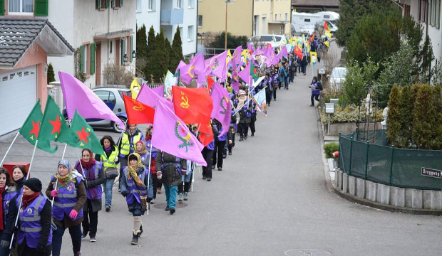Women march for the freedom of Öcalan